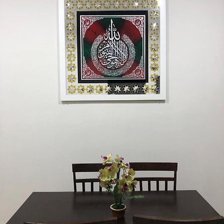 Hasnifana Homestay Seri Iskandar Exteriör bild